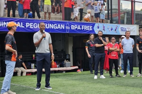 Turnamen Anak: Melambangkan Persahabatan Antara Belanda dan Indonesia Turnamen Anak: Melambangkan Persahabatan Antara Belanda dan Indonesia