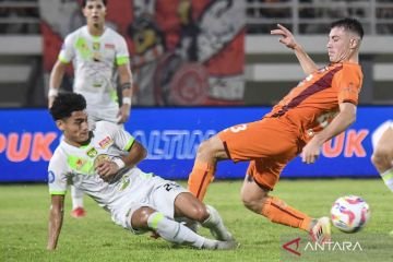 Borneo FC Samarinda Berbagi Poin 1-1 dengan Persebaya Surabaya di Kandang Sendiri Borneo FC Samarinda Berbagi Poin 1-1 dengan Persebaya Surabaya di Kandang Sendiri