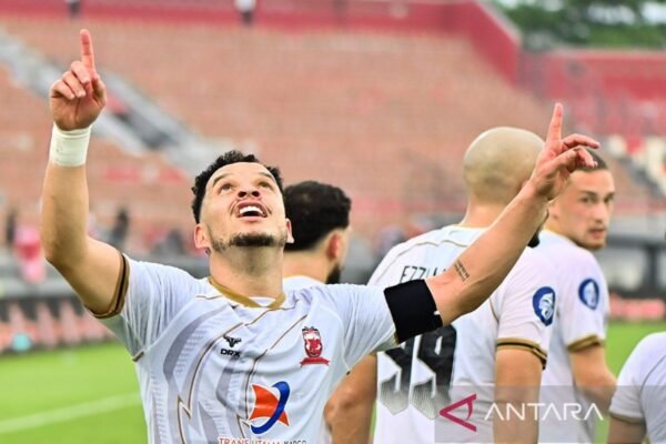 Update Klasemen Liga 1: Persis Solo dan Madura United Terhindar dari Degradasi Update Klasemen Liga 1: Persis Solo dan Madura United Terhindar dari Degradasi