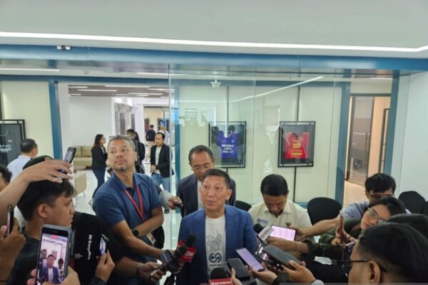 Berikut beberapa alternatif judul untuk “Operator Liga Cermati Ketat Laga-Laga Akhir Musim”:
1. “Pengawasan Ketat: Operator Liga Amati Laga-Laga Penentu Musim”
2. “Operator Liga: Fokus Intens pada Pertandingan-pertandingan Akhir Musim”
3. “Laga Penentu: Pengawasan Ketat dari Operator Liga di Akhir Musim”
4. “Operator Liga Tingkatkan Pengawasan di Akhir Musim”
5. “Menjaga Integritas: Operator Liga Fokus pada Laga-laga Kritis Musim Ini”
Silakan pilih yang Anda suka atau minta lebih banyak! Berikut beberapa alternatif judul untuk "Operator Liga Cermati Ketat Laga-Laga Akhir Musim":
1. "Pengawasan Ketat: Operator Liga Amati Laga-Laga Penentu Musim"
2. "Operator Liga: Fokus Intens pada Pertandingan-pertandingan Akhir Musim"
3. "Laga Penentu: Pengawasan Ketat dari Operator Liga di Akhir Musim"
4. "Operator Liga Tingkatkan Pengawasan di Akhir Musim"
5. "Menjaga Integritas: Operator Liga Fokus pada Laga-laga Kritis Musim Ini"
Silakan pilih yang Anda suka atau minta lebih banyak!