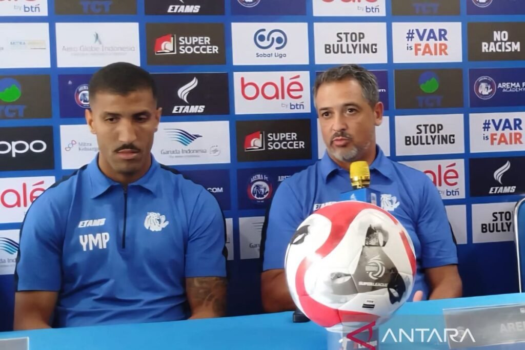 Arema Targetkan Tiga Poin Melawan Persib