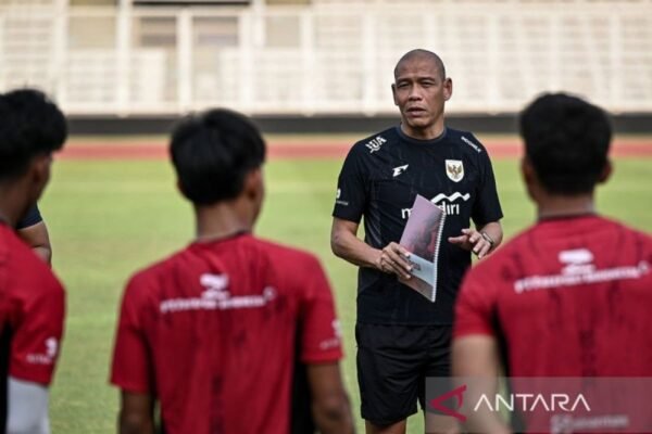 Nova Arianto Salah Paham: Piala Dunia U17 Ternyata Tidak Digelar di Stadion